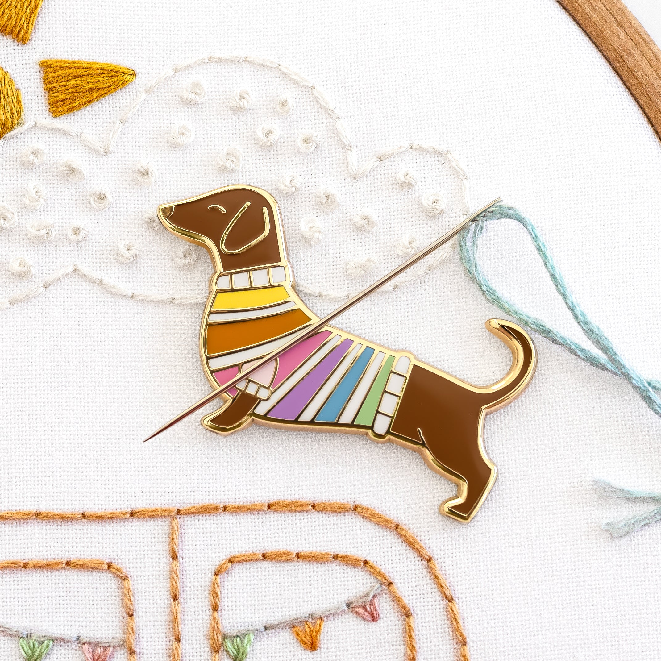 Magnetic Needle Minders